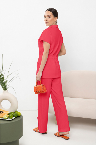 Костюм из текстиля с брюками и жакетом на завязках и стоячим воротником Lissana 4890 кораллово-розовый - фото 3