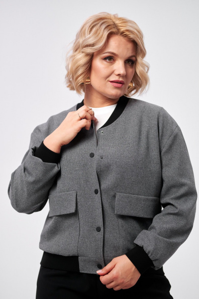 Бомбер оверсайз с классическим стилем и мягким текстилем AMUARt 1004-1 серый - фото 13