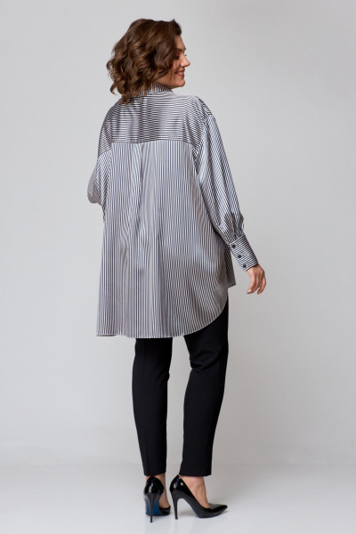 Рубашка свободного кроя из атласной ткани с бантом и закругленными швами AMUARt 1009 сине-бежевая_полоска - фото 9