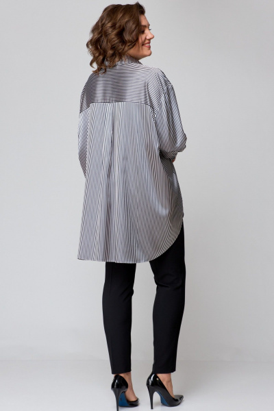 Рубашка свободного кроя из атласной ткани с бантом и закругленными швами AMUARt 1009 сине-бежевая_полоска - фото 8