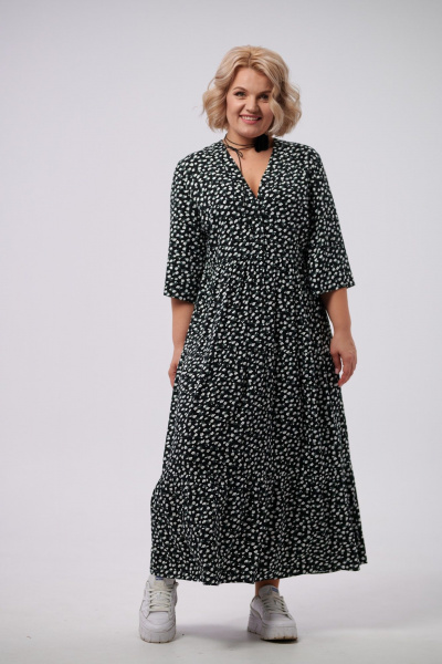 Платье макси с воланами и застежкой на пуговицы AMUARt 1006 черный+цветочек - фото 3