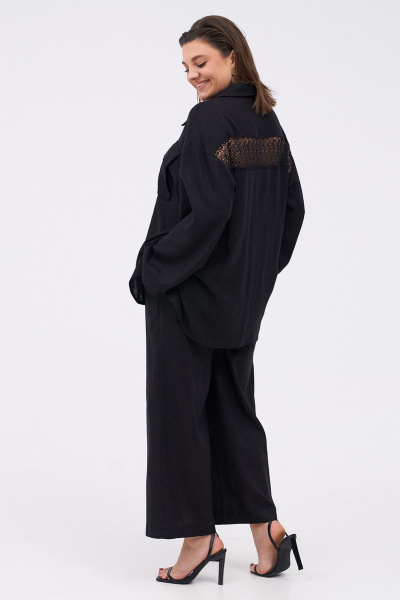 Льняной костюм из рубашки и брюк с разрезами KaVaRi 8023 черный - фото 10