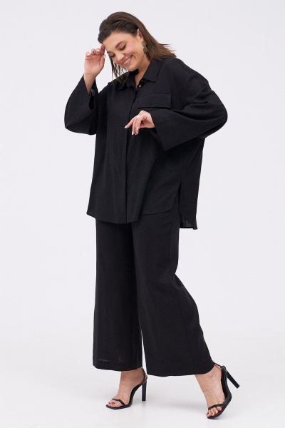 Льняной костюм из рубашки и брюк с разрезами KaVaRi 8023 черный - фото 6