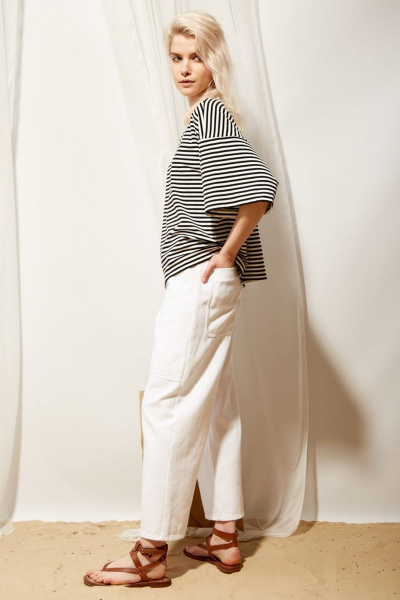 Черно-белый трикотажный джемпер оверсайз с широкой линией плеч PINA 20843 полоска_черная - фото 6