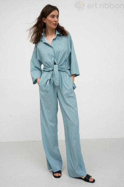 Летний костюм из свободных брюк и рубашки из вискозы Art Ribbon M1034 - фото 1