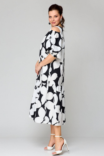 Многоцветное удлиненное платье с воланами и коротким рукавом Koketka i K 1147 белый+черный - фото 7