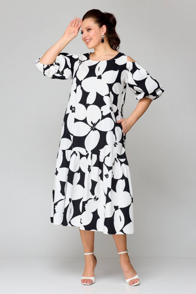 Многоцветное удлиненное платье с воланами и коротким рукавом Koketka i K 1147 белый+черный - фото 3