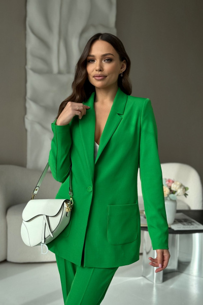 Костюм 2-ка зеленый жакет и зауженные брюки Dilana VIP 2056 зеленый - фото 9