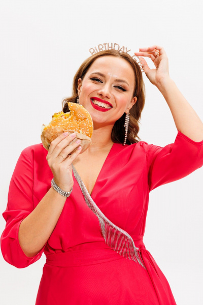 Платье нарядное из блузочной ткани с бахромой Anastasia 1113 коралл - фото 10