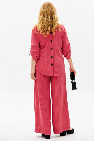 Демисезонный брючный комплект из трикотажа с шортами Michel chic 1374 ягодный - фото 6