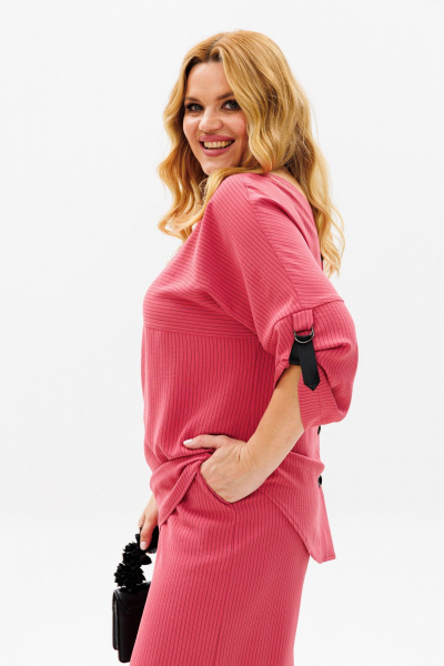 Демисезонный брючный комплект из трикотажа с шортами Michel chic 1374 ягодный - фото 5