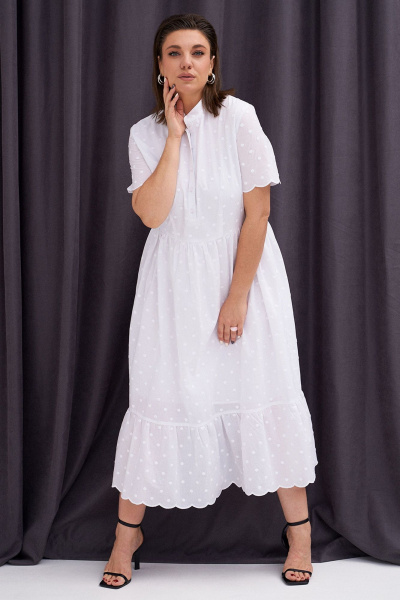 Платье короткое белое свободного силуэта с ярусами KaVaRi 1087 белый - фото 9