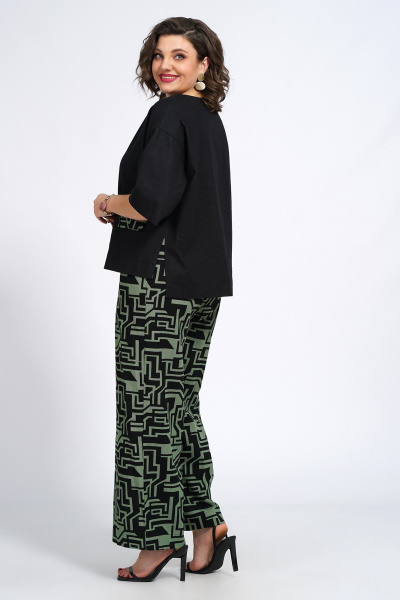 Костюм из блузки и брюк с декоративным клапаном из вискозы, льна и трикотажа Пинск-Стиль 135 черный_зеленый_геометрия - фото 11
