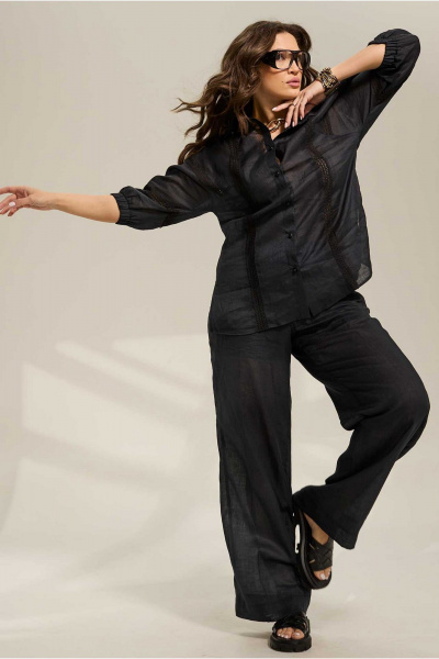 Черный костюм из текстиля с кружевными вставками на каждый день Mislana 1063 черный - фото 3