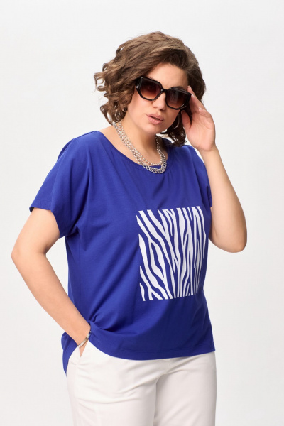 Свободная трикотажная футболка с принтом для повседневных образов Bliss 8279 электрик - фото 3