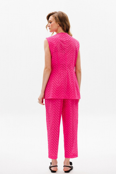 Комплект из гипюра из хлопка с брюками-чинос EOLA 2641 малина - фото 2