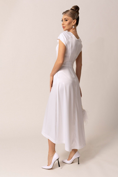 Круглогодичное платье с V-образным вырезом и поясом Golden Valley 4666-1 белый - фото 3