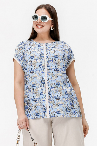 Свободная летняя блузка с односторонними складками из штапеля La rouge 6288 небесный-(цветы) - фото 1
