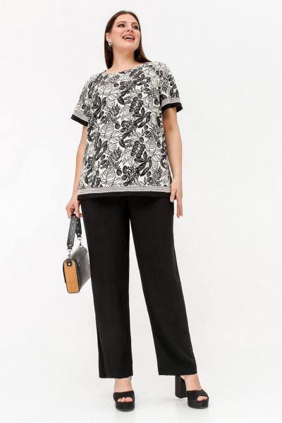 Нарядная летняя блузка с вышивкой и разрезами из текстиля La rouge 6297 бежево-черный-(цветы) - фото 2