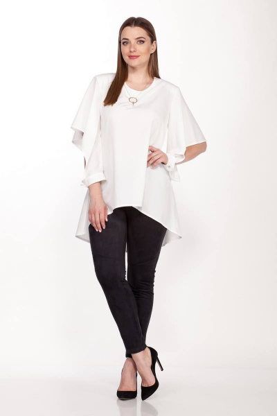 Блуза белая свободного кроя из ткани с добавлением эластана Belinga 5071 молоко - фото 1