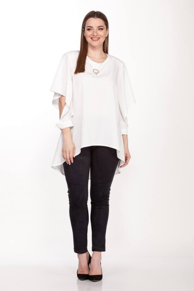 Блуза белая свободного кроя из ткани с добавлением эластана Belinga 5071 молоко - фото 2