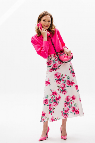 Розовая оверсайз блуза из плательно-блузочной ткани EOLA 2631.1 малина - фото 13