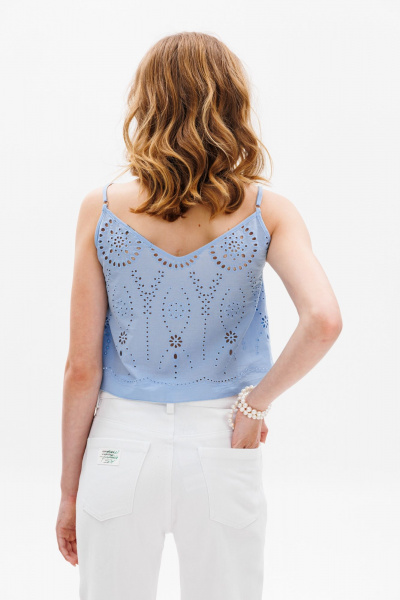 Летний хлопковый топ с вышивкой и V-образным вырезом EOLA 2654.1 голубой - фото 2