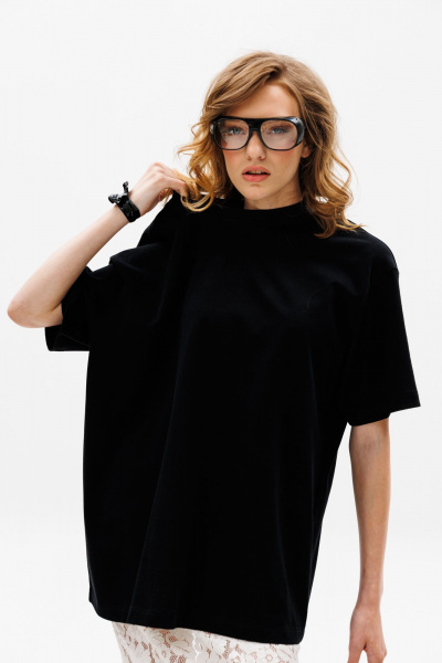 Черная футболка крупного трикотажа oversize EOLA 2645 черный - фото 4