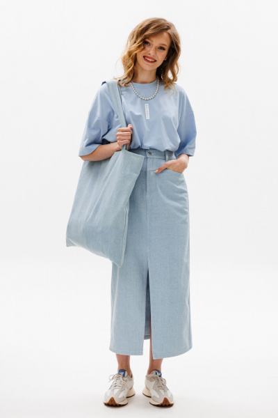 Голубая футболка оверсайз из трикотажа с принтом EOLA 2644 голубой - фото 2