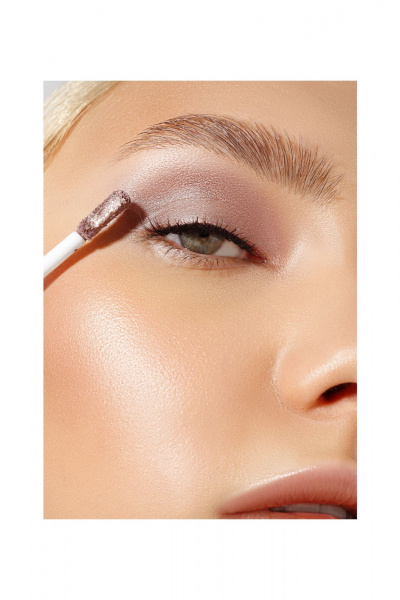 Тени для век жидкие с сатиновым финишем и сиянием LUXVISAGE SATIN_Nude_super_stay тон 205 - фото 3