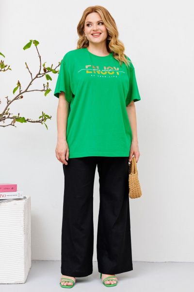 Комплект из футболки и льняных брюк с печатью «enjoy» BRELA 2359 зеленый-черный - фото 1