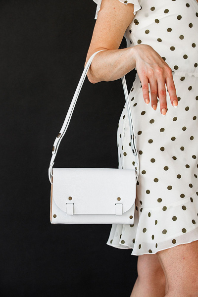 Стильная белая сумка через плечо из натуральной кожи Because AELITA WHITE - фото 7