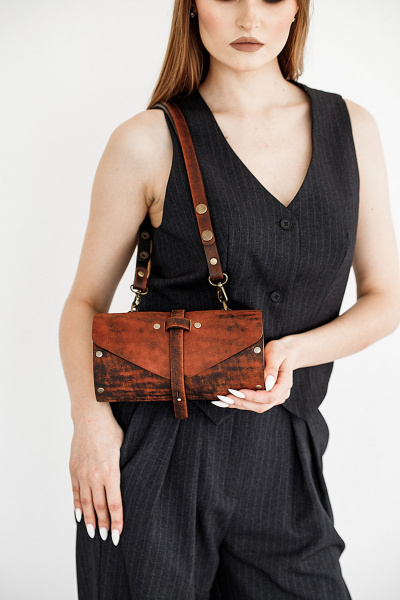 Коричневая кожаная сумка через плечо с деревянными вставками Because TUB-VINTAGE TERRACOT - фото 8