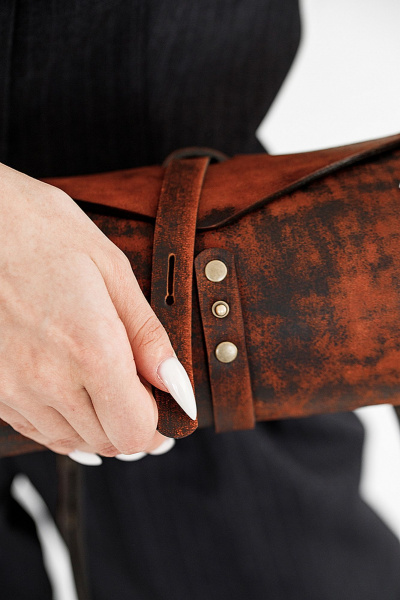 Коричневая кожаная сумка через плечо с деревянными вставками Because TUB-VINTAGE TERRACOT - фото 6