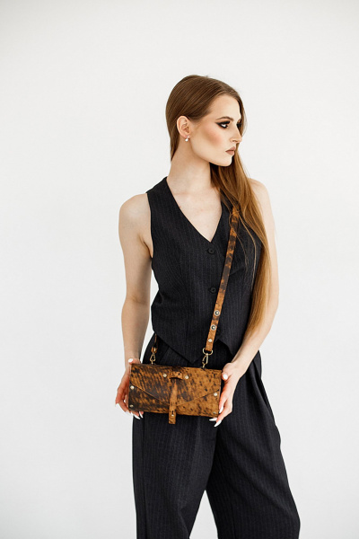 Кожаная сумка через плечо из текстиля с crocodile-эффектом Because TUB-VINTAGE-CAPPUCHINO - фото 6