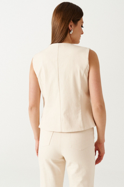 Бежевый джинсовый жилет с прорезными карманами Ketty К-16538 светло-бежевый - фото 9