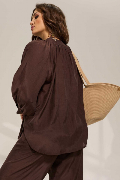 Коричневый летний костюм из текстиля и хлопка Mislana 1098 шоколад - фото 2