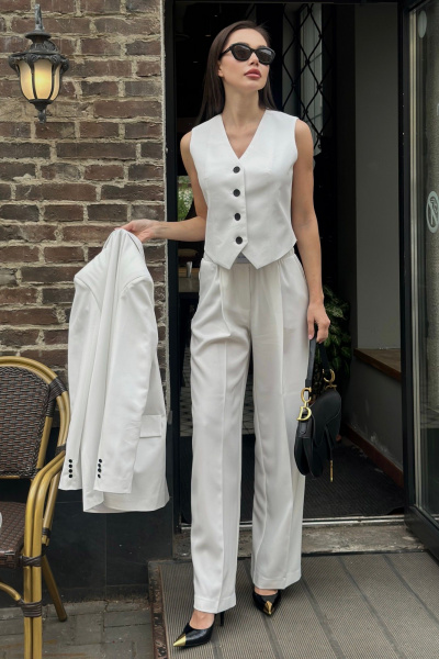 Жилет классический белый на регулируемой спинке деловой Skipper Design 733_white - фото 3