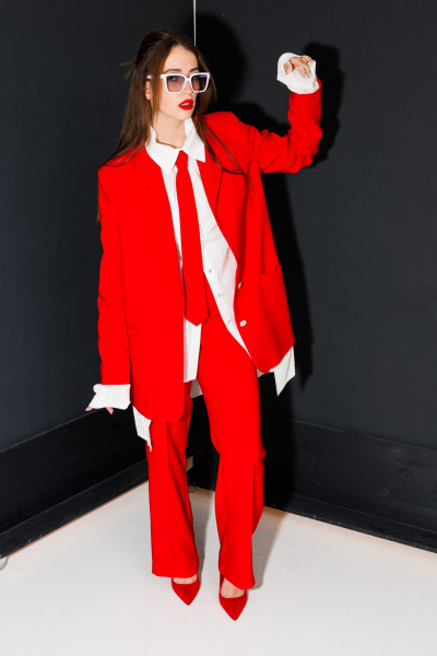 Жакет прямого силуэта из текстиля на лето с пуговицами NikVa 549-1 красный - фото 3