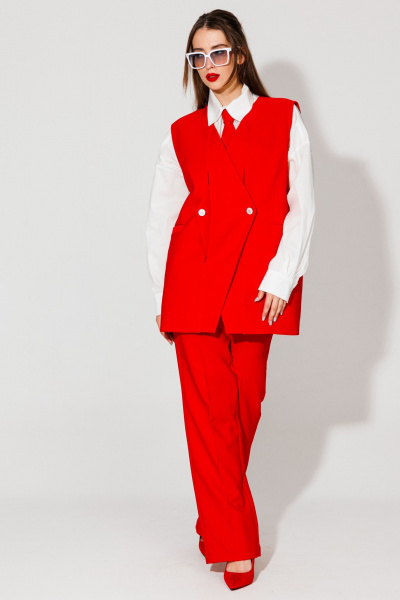 Костюм 3-ка из текстиля с жилетом и галстуком NikVa 553-1 красный - фото 3