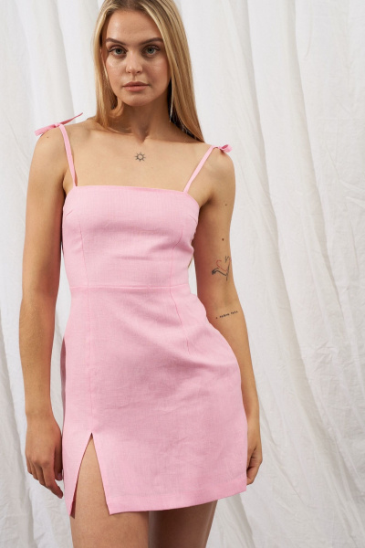 Лен розовое мини-платье с декольте и разрезом спереди Puella 3008 розовый_Энни - фото 4