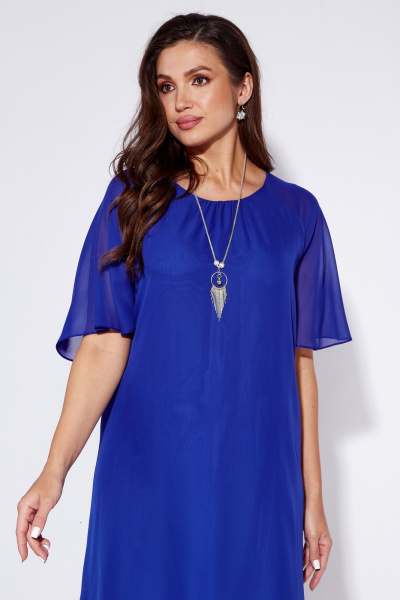 Нарядное летнее платье трапециевидного силуэта с украшением TAiER 1212 василек - фото 4