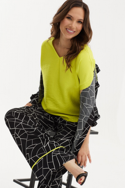 Блуза, брюки и футболка из текстиля с В-образным вырезом Магия моды 2428 черно-белый_салатовый_новый - фото 7