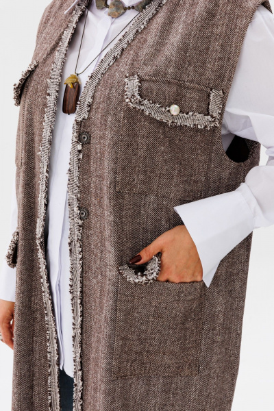 Жилет свободного кроя из текстиля с накладными карманами Anelli 1366 тауп - фото 4