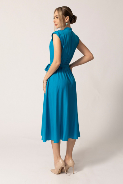 Платье с воротником-стойкой и карманами на ремешке Golden Valley 4934-3 темно-голубой - фото 2