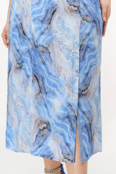 Платье реглан из штапеля с разрезом и застежкой La rouge 5462 голубой-набивной - фото 6