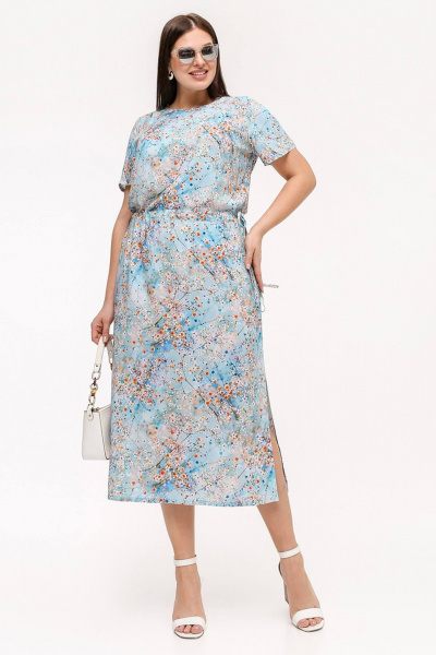 Платье прямого силуэта с короткими рукавами и разрезом La rouge 5463 голубой-(цветы) - фото 1