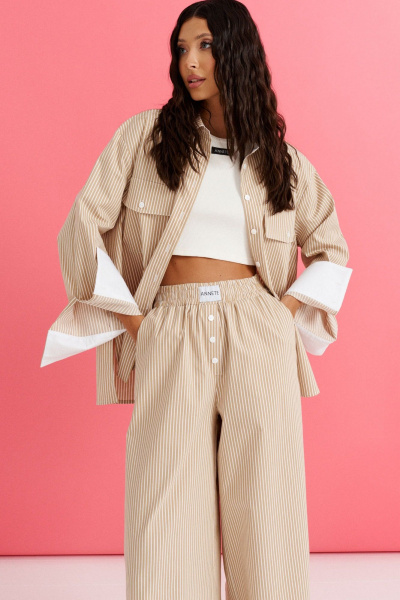 Рубашка из капучино с белой полосой и накладными карманами ANNETE A913/1 - фото 6