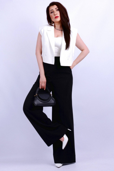 Жилет женский укороченный из текстиля с двубортным кроем Patriciа 01-5691 белый - фото 3