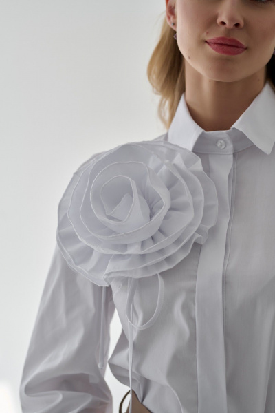 Белая элегантная блуза из хлопка с романтичной оборкой Мастер Мод 830хс белый - фото 3